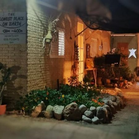 The Lowest Place On Earth B&B Neot HaKikar Exteriör bild