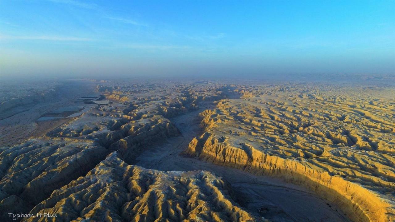 The Lowest Place On Earth B&B Neot HaKikar Exteriör bild